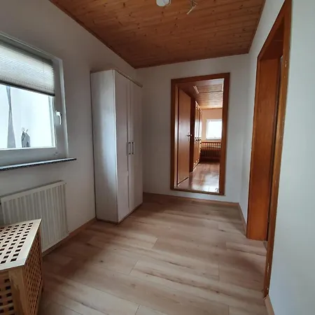 - Arloff * באד מינסטראייפל