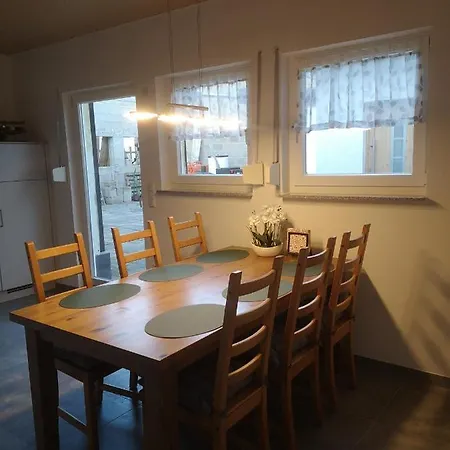 - Arloff Apartment Bad Muenstereifel
