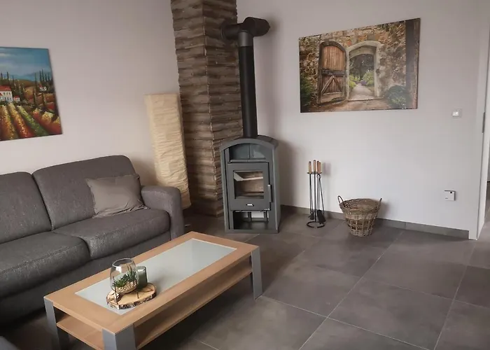 - Arloff Apartament *